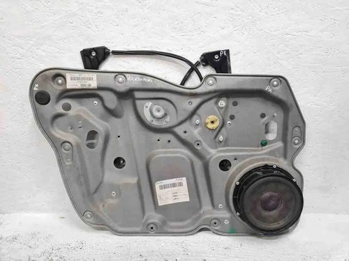 Touran 1t1 1t2 - rear, left