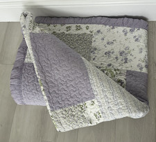 Forever England Reversible Bedspread Throw Patchwork Style Quilt 260cm x 195cm