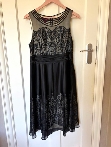 Monsoon black floral - black, fit