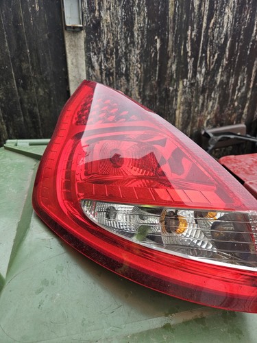 Passenger rear light - passenger, units
