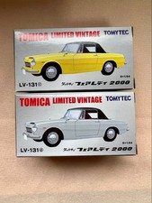 Tomica Limited Vintage Datsun Fairlady 2000 Set of 2