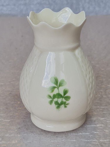 Irish belleek porcelain - belleek, posy