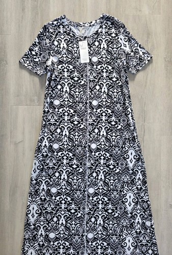 Size regular monochrome - size, 6