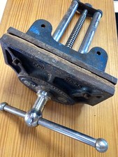 Vintage Record No: 55 Cast