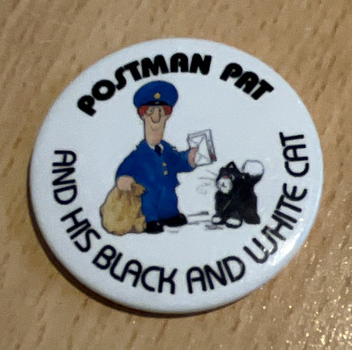 Postman pat black - pat,