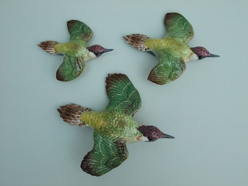 Beswick flying woodpecker wall - beswick,