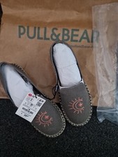 Pull And Bear Moon And Star Grey And Orange Canvas Shoes Size 5