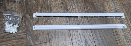 White window trickle vents - trickle,
