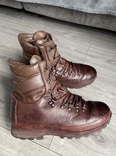 Altberg defender boots size 9M  #4