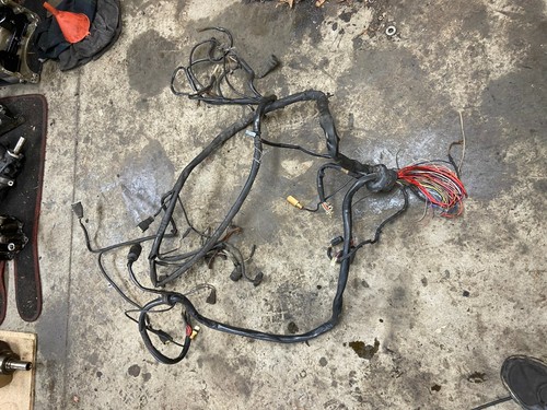 Porsche 944 front end - front,