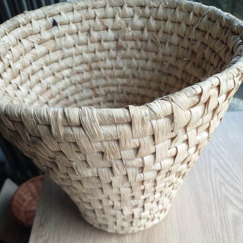 Vintage thick weave waste