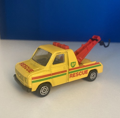Corgi ford transit wrecker - corgi,