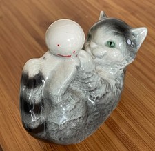 GOEBEL HUMMEL Kitten with Ball