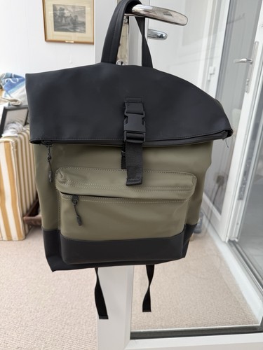 Zara rubberised technical - zara,
