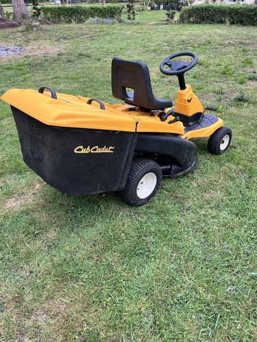 Cub cadet lr2 ride mower - cub,