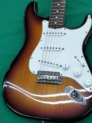 Fender 62 vintage - 62,
