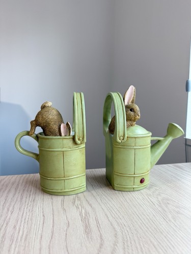 Peter rabbit bookends water - peter,