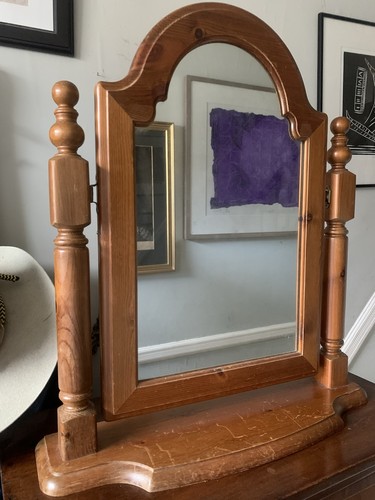 Ducal pine dressing table - ,