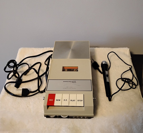 Vintage aircastle solid - solid, state