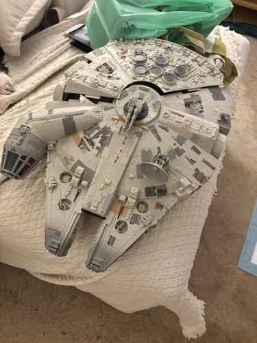 Millenium falcon star - millenium,