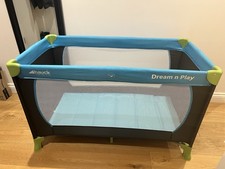 Hauck Dream'n Play Travel Cot