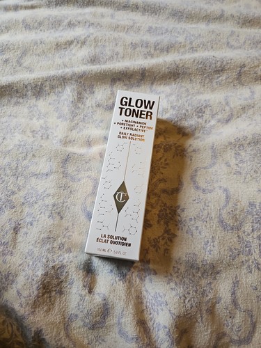 Charlotte tilbury glow - charlotte,