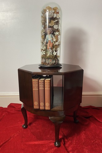 Revolving octagonal cherry - revolving,