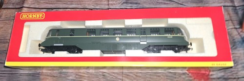 Hornby r2653 green diesel - hornby, br