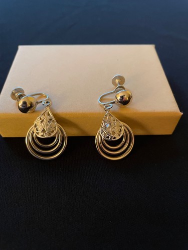 Silver colored vintage screw - colored,