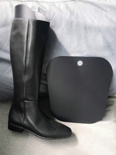 Pair large boot shapers - 1,