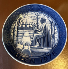JULEN 1978 Plate - Grande Porcelain Copenhagen Denmark - Hans Christian Andersen
