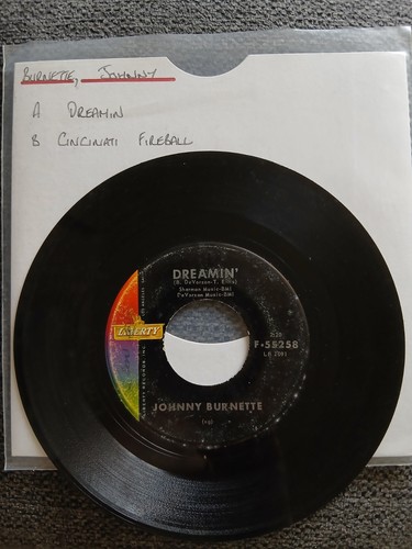 Johnny burnette dreamin - johnny,
