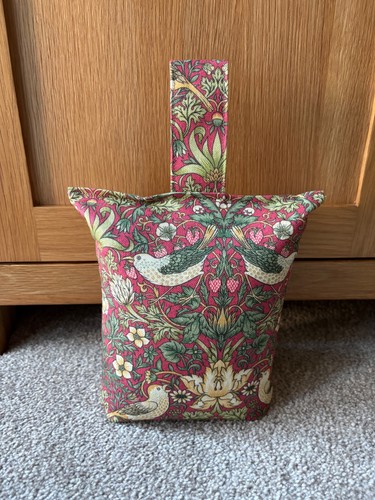 William morris doorstop - william,