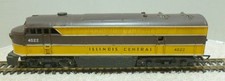 AHM Tempo HO 4022 Illinois Central Locomotive Engine