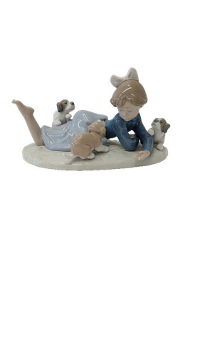 Lladro figurine 5594 girl - figurine,