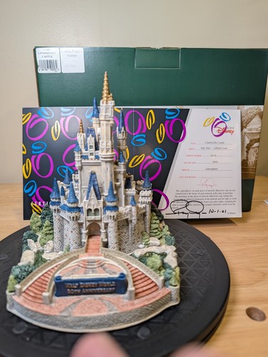 Lilliput lane disney - lilliput, "disney