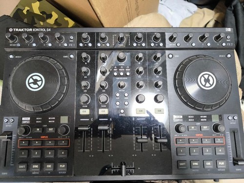 Native instruments traktor - instruments,