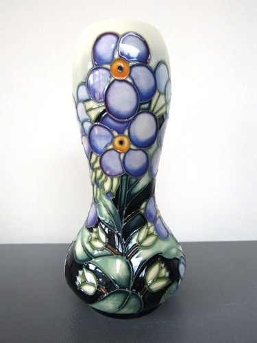 Moorcroft vase in - moorcroft,