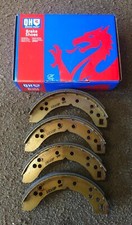 Rear Brake Shoe Set - Triumph