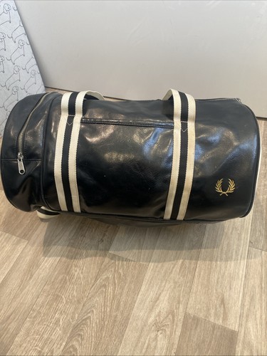 Genuine fred perry classic - genuine,