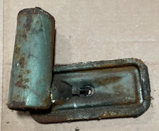 MGC / Austin 3000 engine side