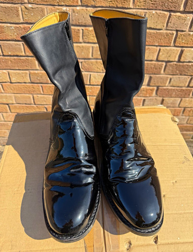 Pair size patent leather - 11,