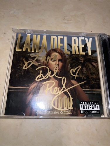 Signed lana del rey - -born, to