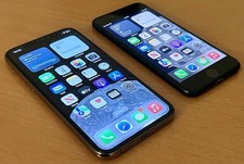 2 x Apple iPhone JobLot - 11