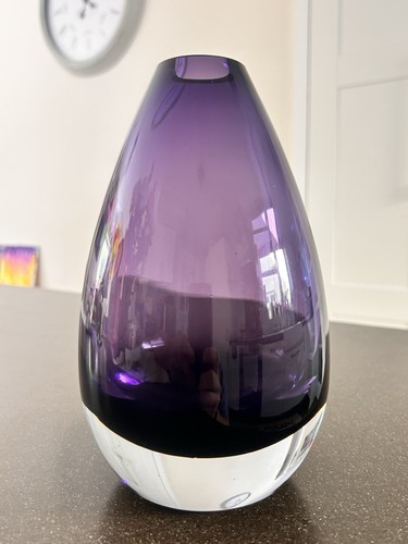 Amethyst glass vase - amethyst, attributed