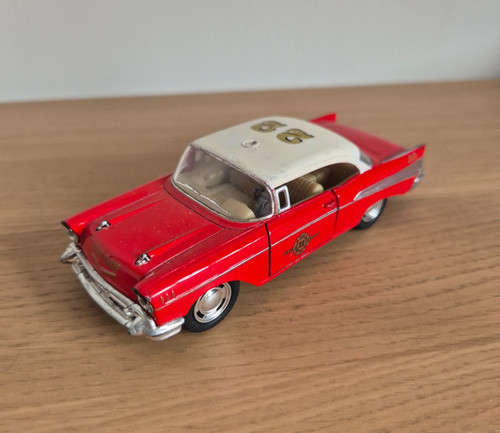 Kinsmart 1957 chevrolet bel - chevrolet,