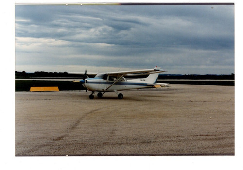 Cessna 172m skyhawk - cessna,