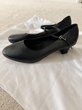 Black Character 1.5” Shoes