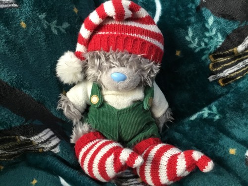 You bear woolly hat - me, bear,