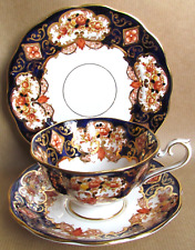 ROYAL ALBERT HEIRLOOM PATTERN